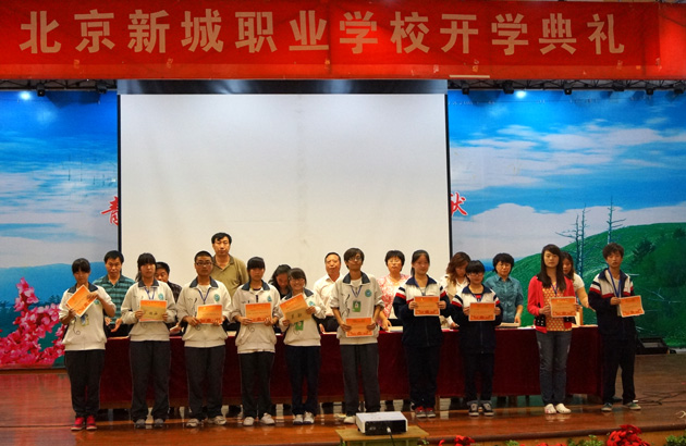 DSC00269--.jpg