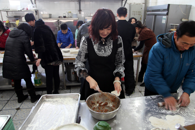 包饺子2.JPG